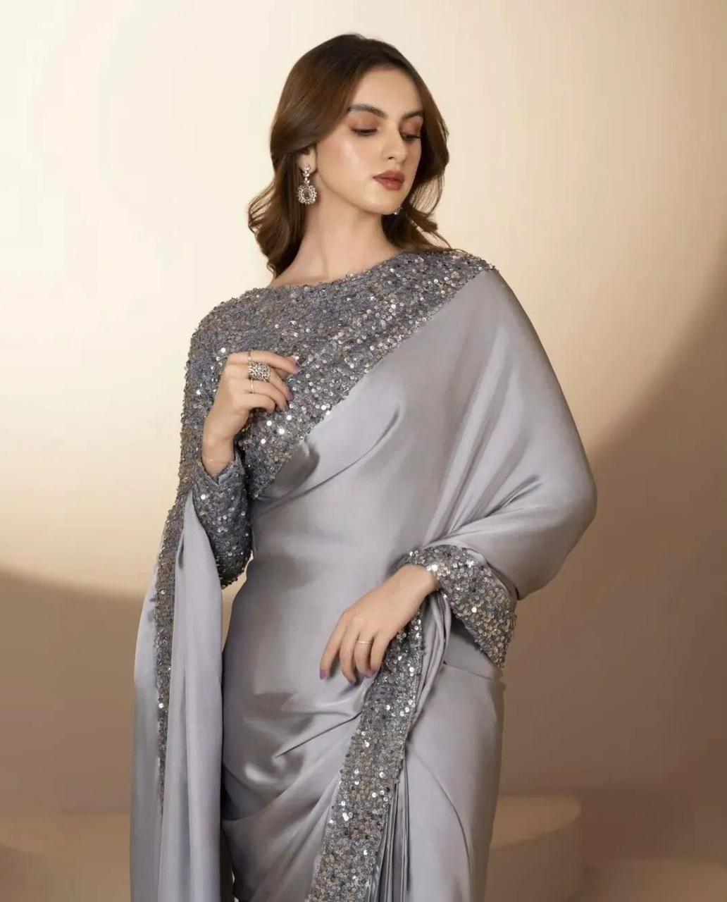 RY-CC-002 | Silver Mist Moonlight Saree